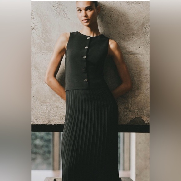 Zara Dresses & Skirts - Zara Black Midi Dress